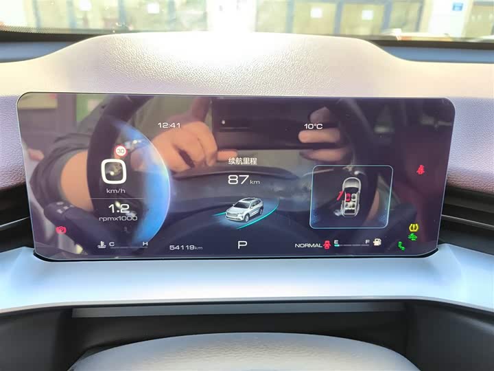 Фото 12 - Haval H6