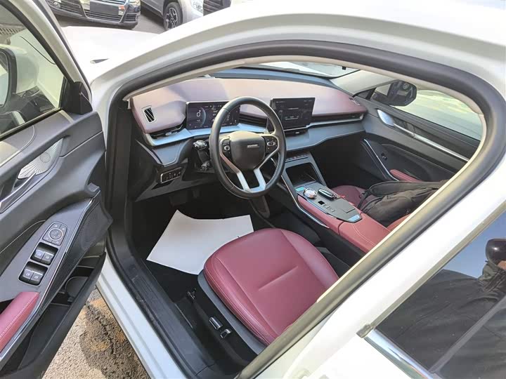 Фото 16 - Haval H6