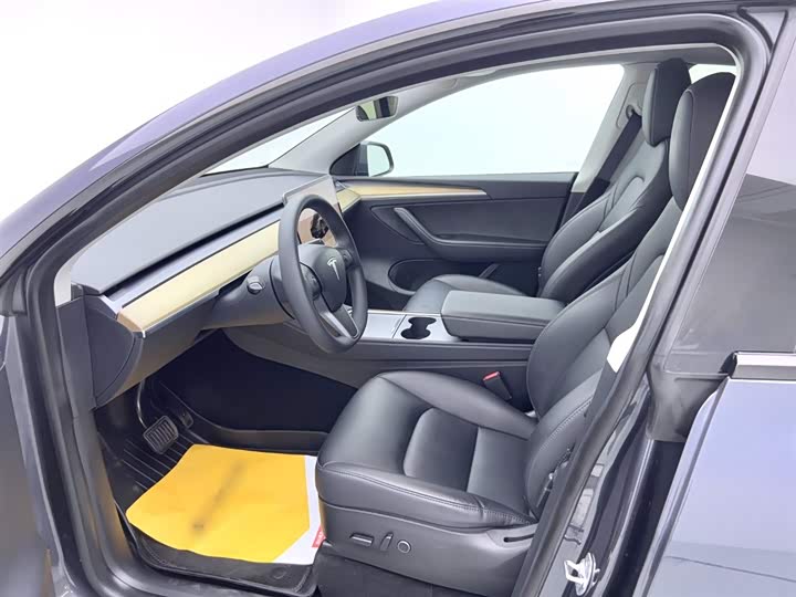 Фото 16 - Tesla Model Y