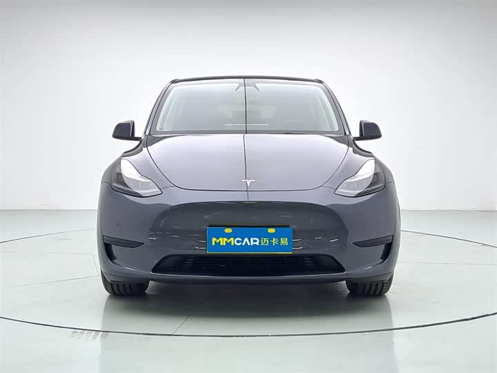 Фото 2 - Tesla Model Y