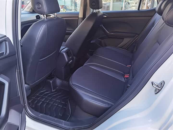 Фото 5 - Volkswagen Tacqua