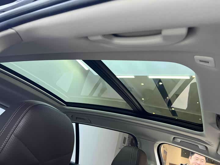 Фото 14 - BMW X5