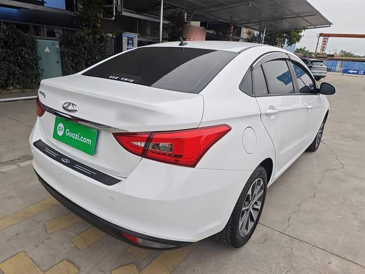 Фото 7 - Chery Arrizo 5