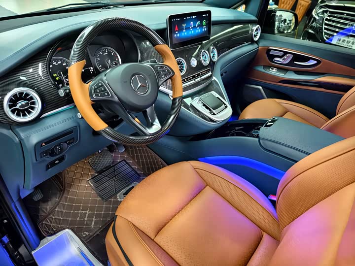 Фото 12 - Mercedes-Benz Vito