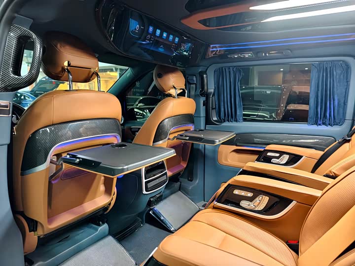 Фото 16 - Mercedes-Benz Vito