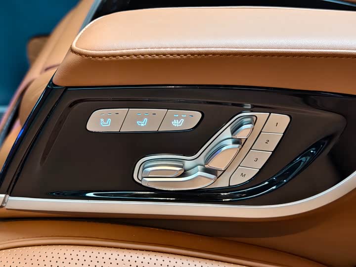 Фото 18 - Mercedes-Benz Vito