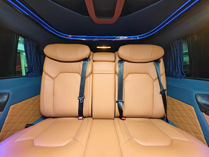 Фото 33 - Mercedes-Benz Vito