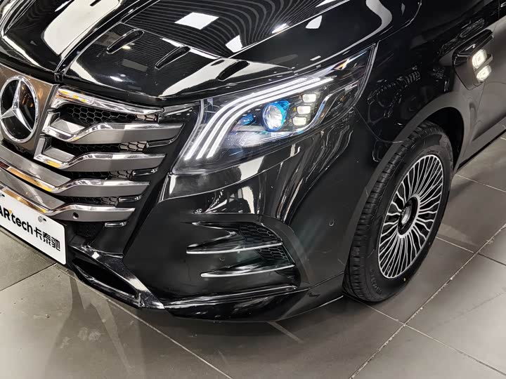 Фото 6 - Mercedes-Benz Vito