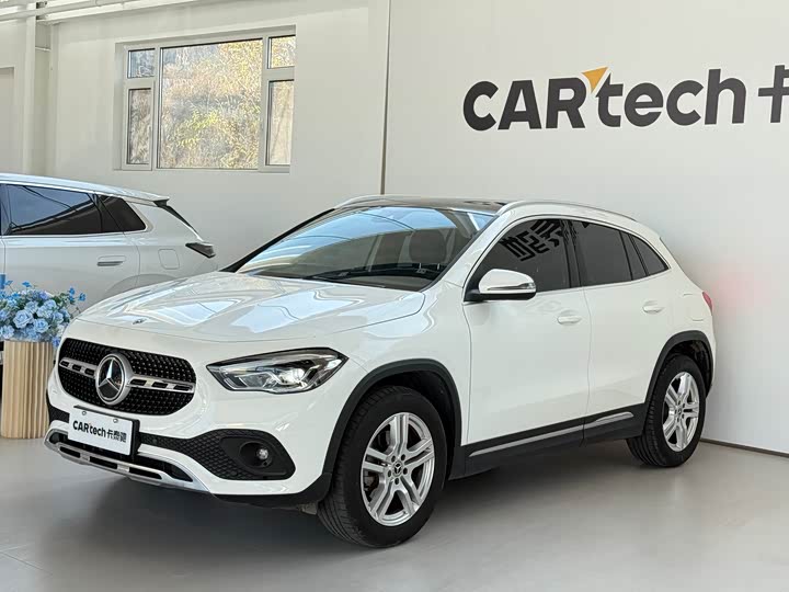 Фото 1 - Mercedes-Benz GLA-Class