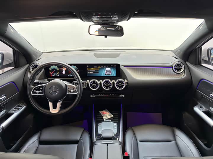 Фото 18 - Mercedes-Benz GLA-Class