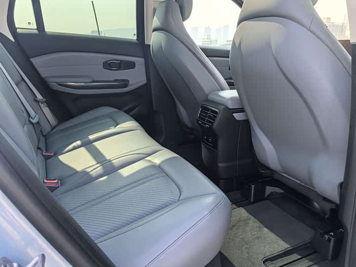 Фото 12 - Nio ES6