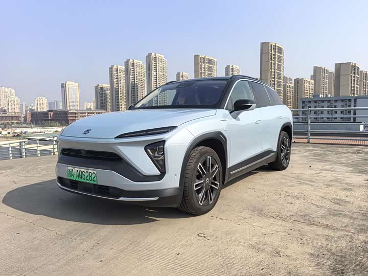 Фото 2 - Nio ES6