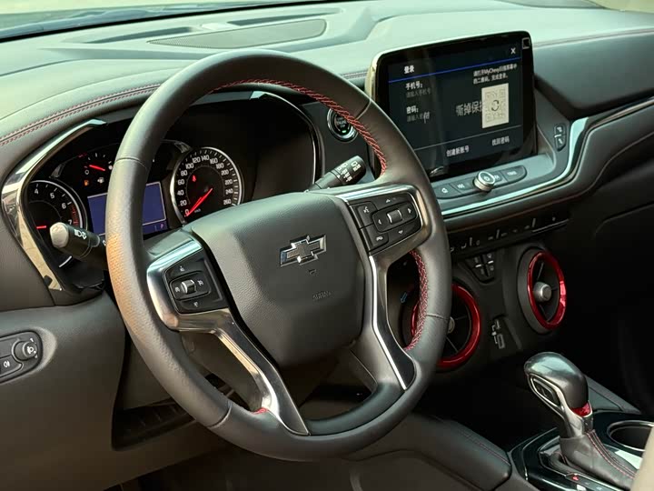 Фото 6 - Chevrolet Blazer