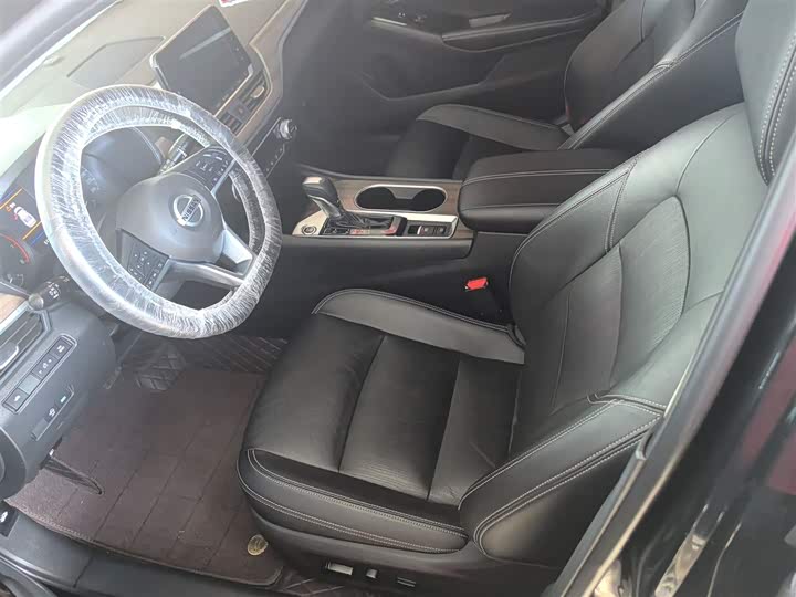 Фото 16 - Nissan Teana