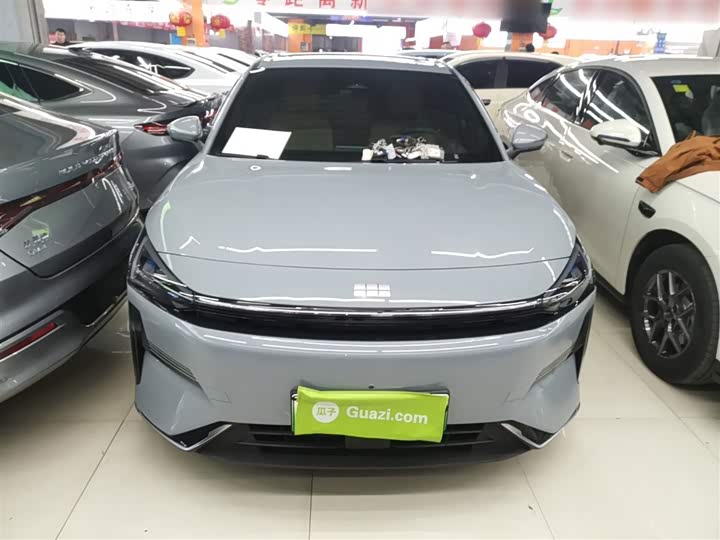 Фото 3 - Geely Galaxy L6