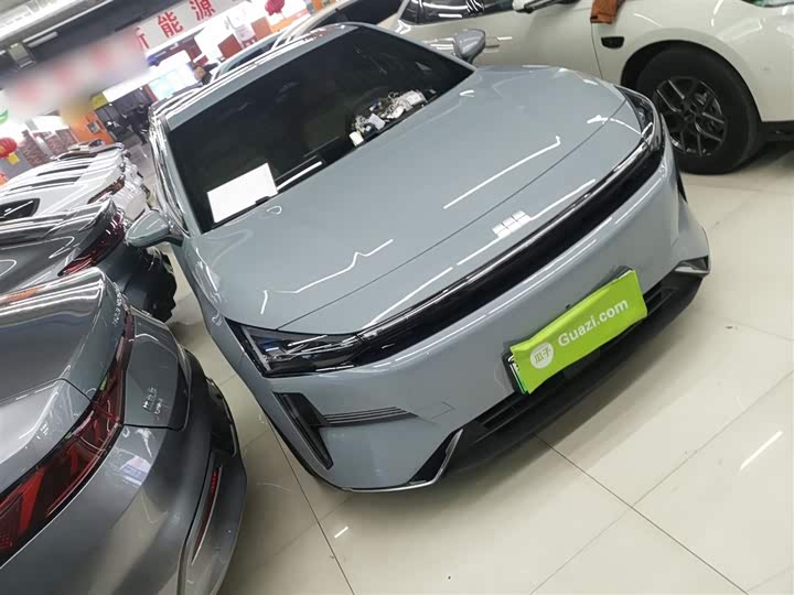 Фото 4 - Geely Galaxy L6