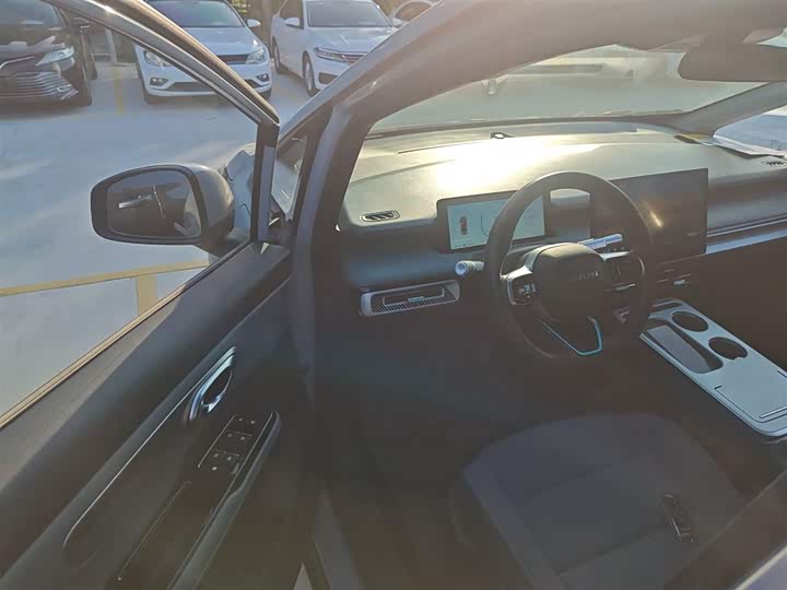 Фото 16 - GAC Aion Y