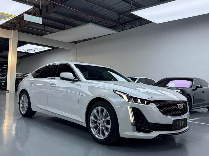 Фото 3 - Cadillac CT5