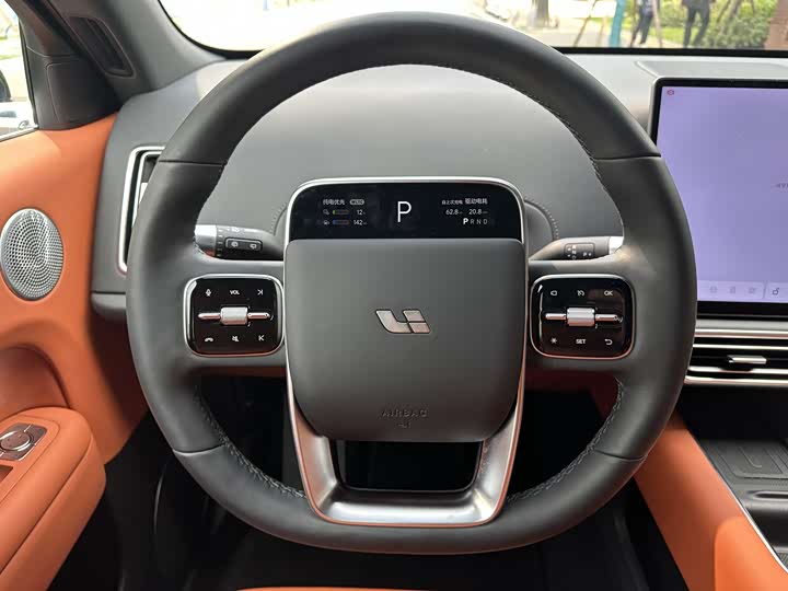 Фото 13 - LiXiang L6