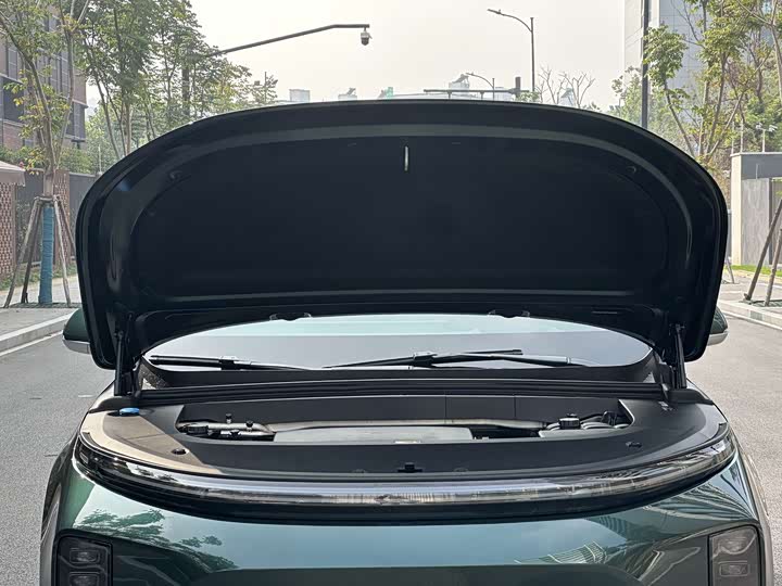 Фото 22 - LiXiang L6