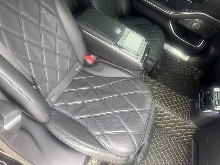 Фото 10 - Mercedes-Benz Maybach S-Class