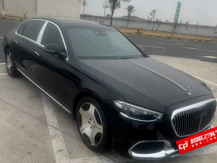 Фото 4 - Mercedes-Benz Maybach S-Class