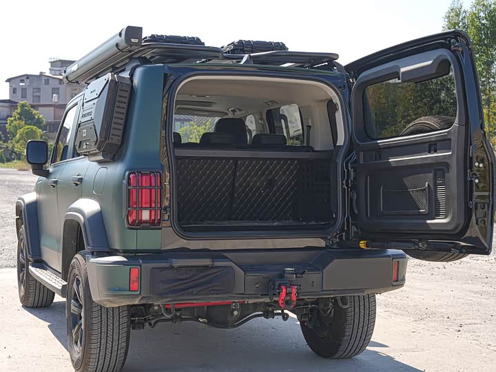 Фото 13 - Tank 300