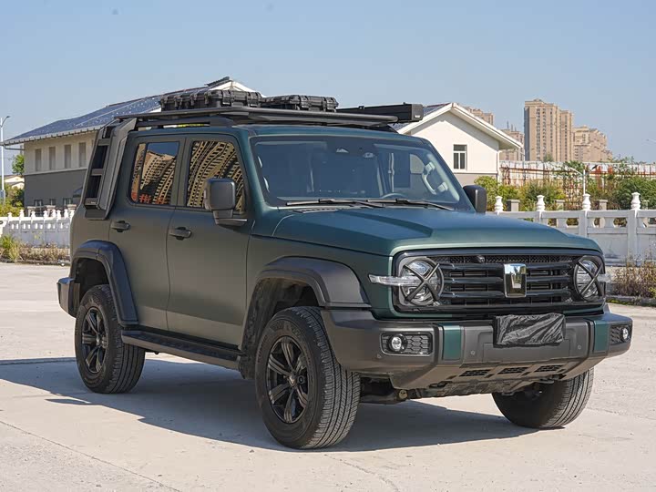 Фото 3 - Tank 300