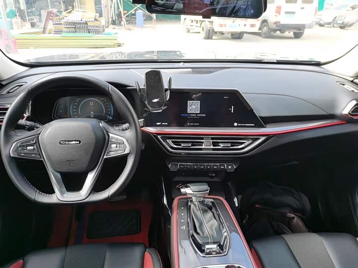 Фото 10 - Changan Oshan X5