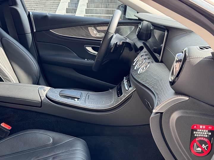 Фото 14 - Mercedes-Benz CLS-Class