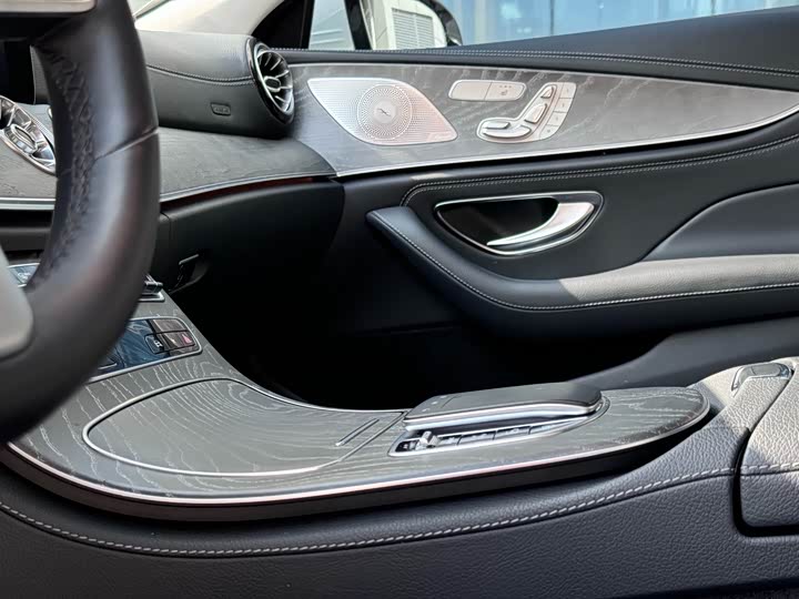 Фото 6 - Mercedes-Benz CLS-Class