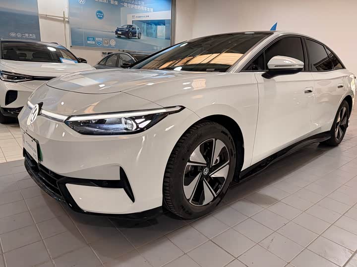 Фото 1 - Volkswagen ID.7 Vizzion