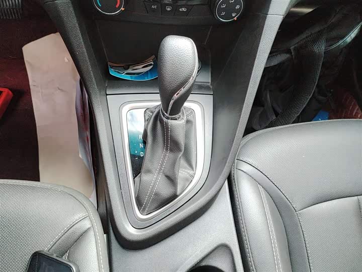 Фото 14 - Buick Excelle GT