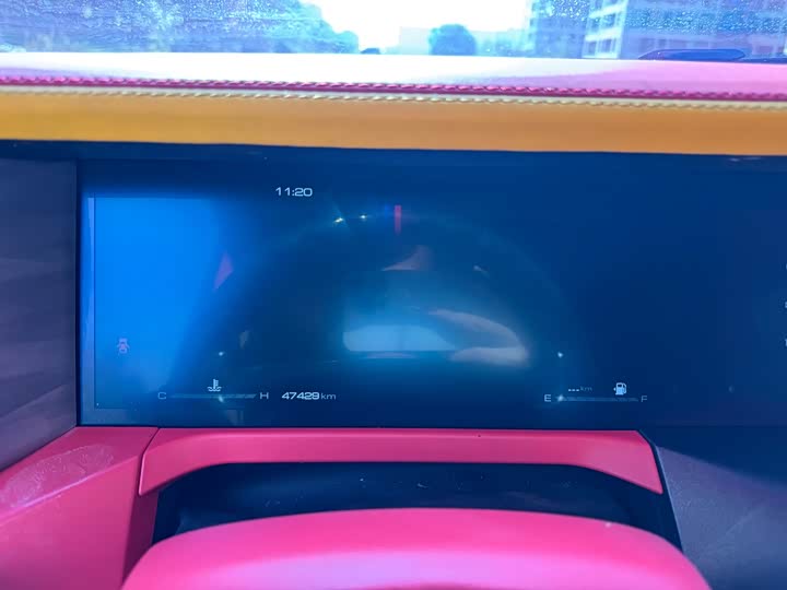 Фото 12 - Tank 300