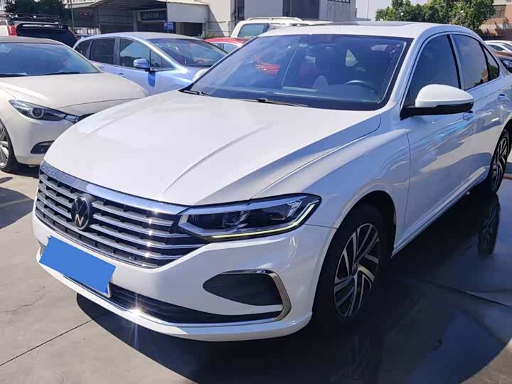 Фото 1 - Volkswagen Lavida