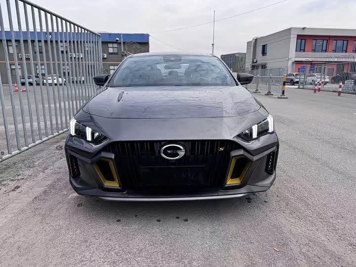 Фото 2 - GAC Trumpchi Empow R