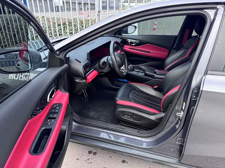 Фото 6 - GAC Trumpchi Empow R