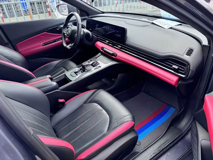 Фото 7 - GAC Trumpchi Empow R