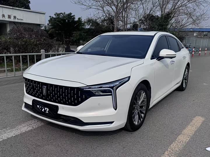 Фото 1 - Bestune B70