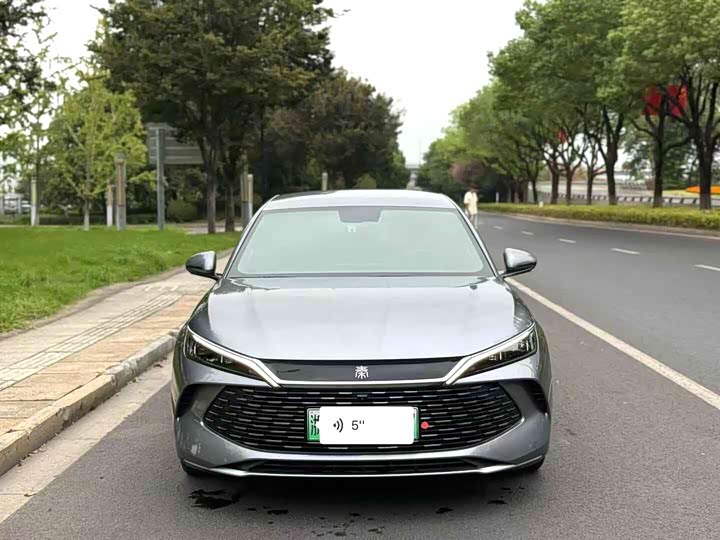 Фото 2 - BYD Qin L