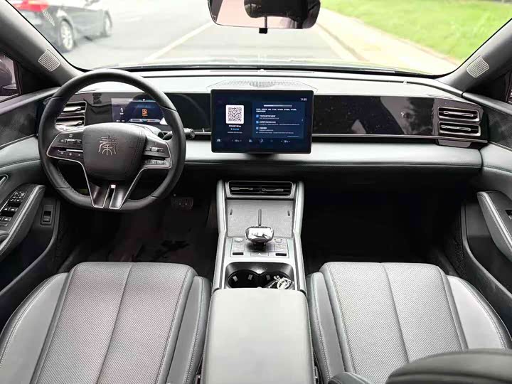 Фото 6 - BYD Qin L