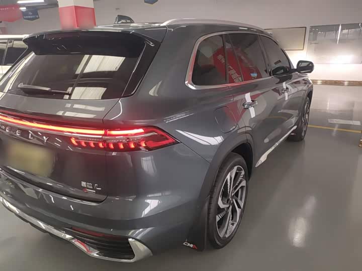 Фото 7 - Geely Monjaro