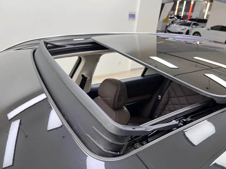 Фото 29 - BMW X5