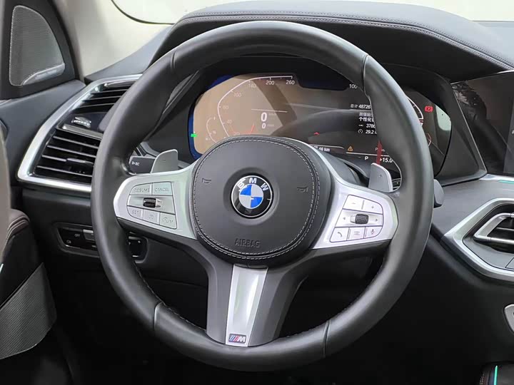 Фото 31 - BMW X5