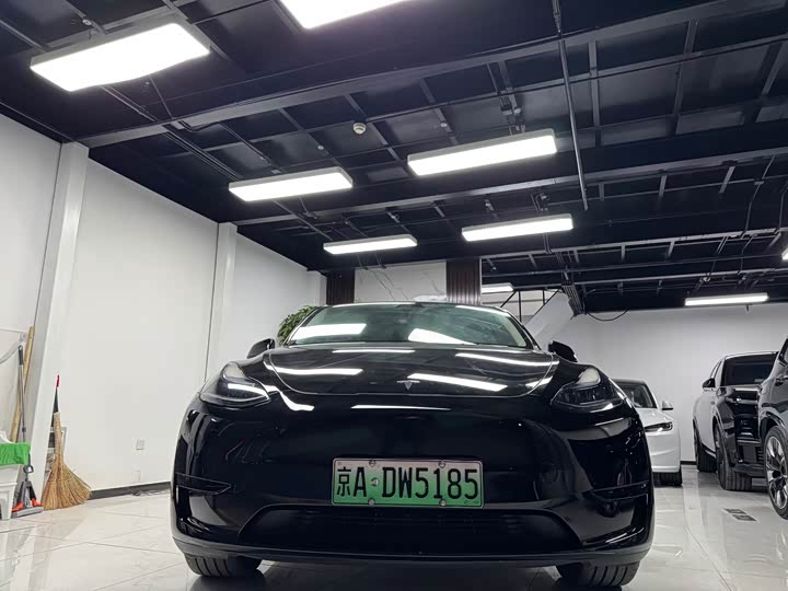 Фото 2 - Tesla Model Y