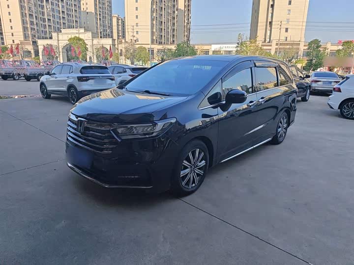 Фото 1 - Honda Odyssey