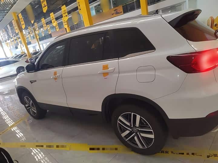 Фото 5 - Changan CS75