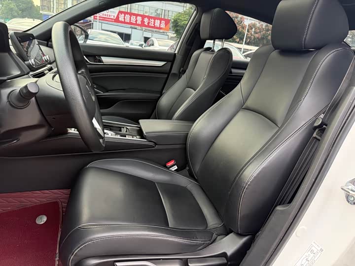 Фото 9 - Honda Inspire