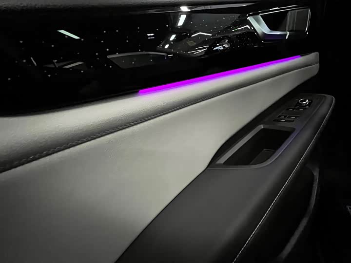 Фото 7 - Volkswagen Teramont Pro