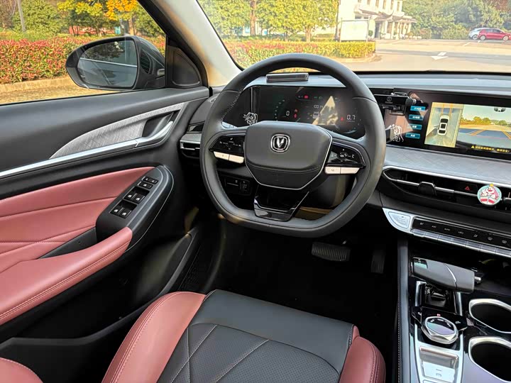 Фото 10 - Changan Eado Plus